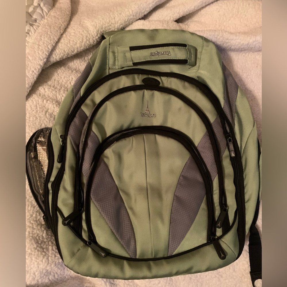 Green and Gray Men's Backpack